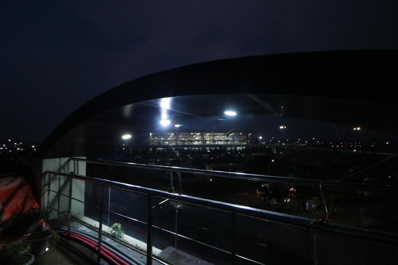 Hotel Eurasia Mohali International Airport Zirakpur Ngoại thất bức ảnh